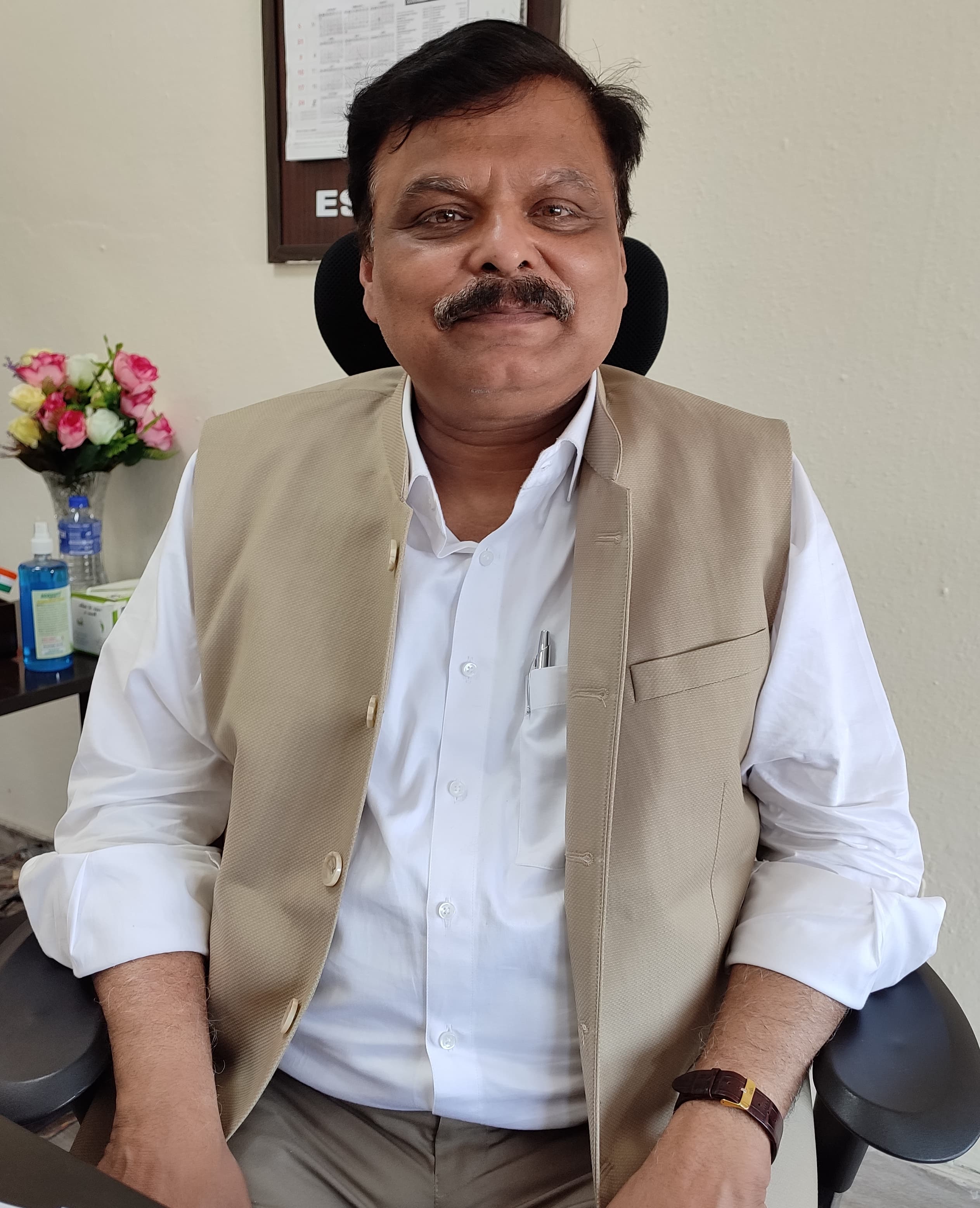 Shri Alok Kumar (IRS)